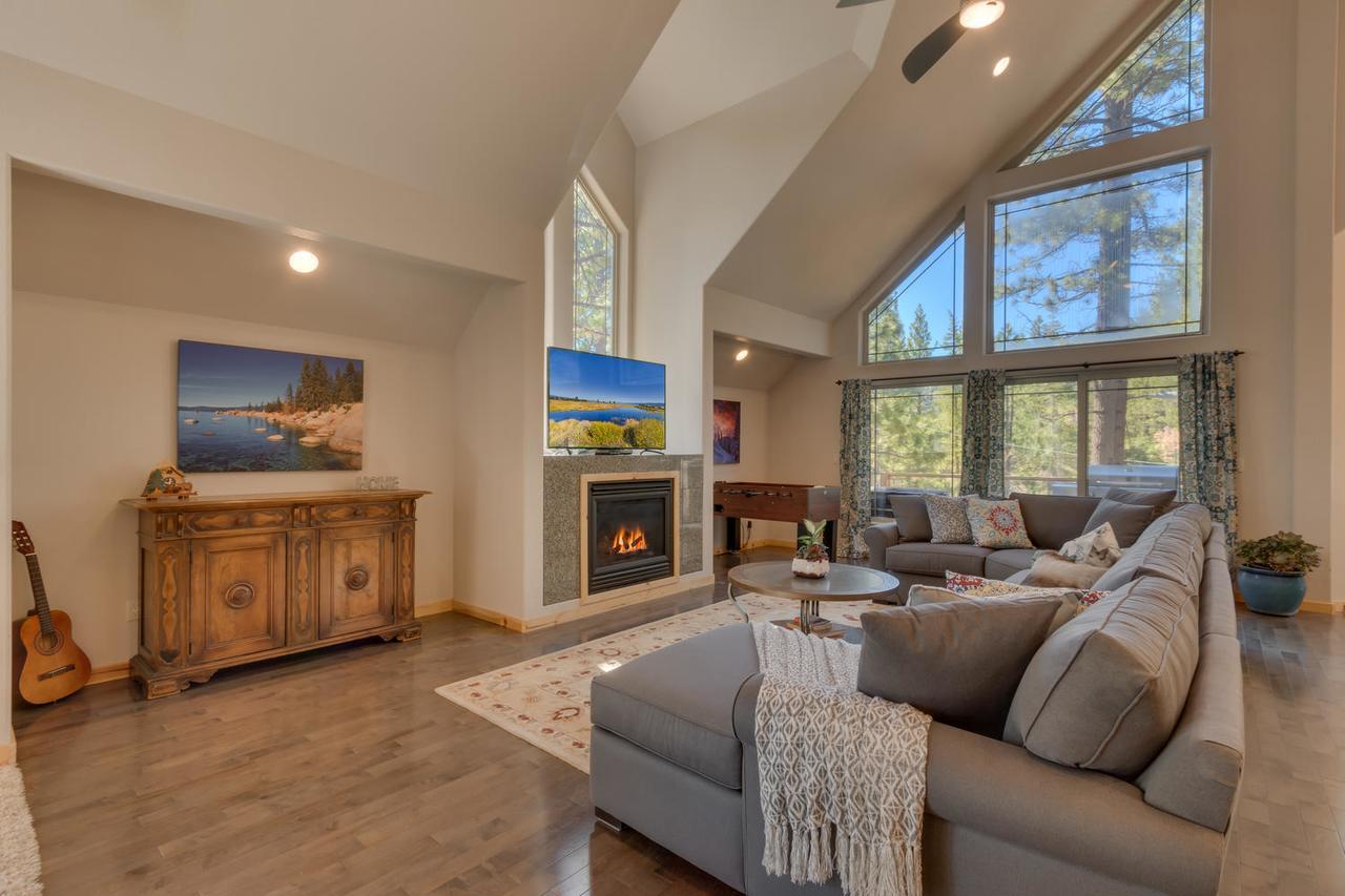 Sugar Pine Lodge - Four Bedroom Home South Lake Tahoe Ngoại thất bức ảnh